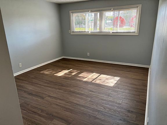 3rd image of 2020 S 55th St APT 2