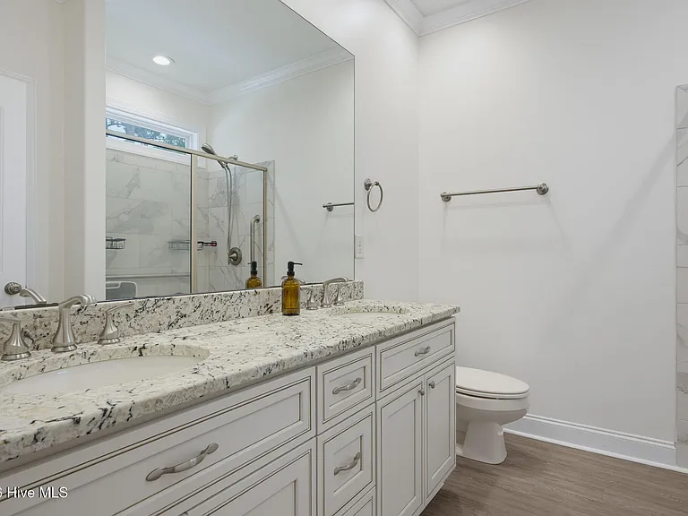 1306 Old Folkstone Rd — Photo 30