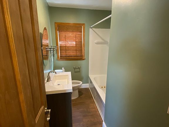 5th image of 2052 S Freedom Ave