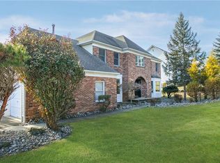 34 Benhardt Rd, Milltown, NJ 08850