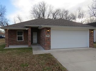 2503 Golf Link Dr, Joplin, MO 64804