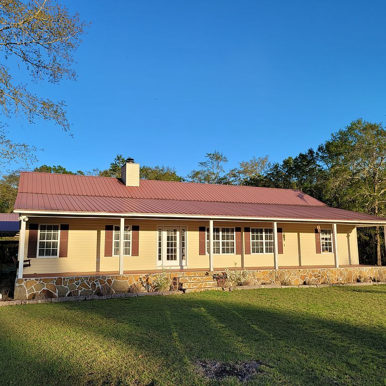 121 Fox Branch Rd - Property Image