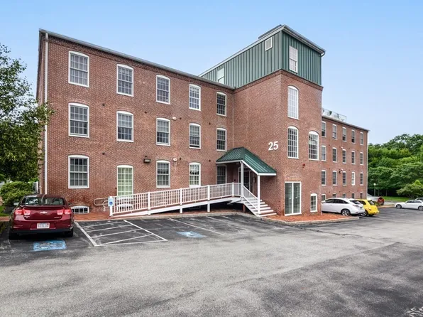25 Cedar St Unit 12, Amesbury, MA 01913