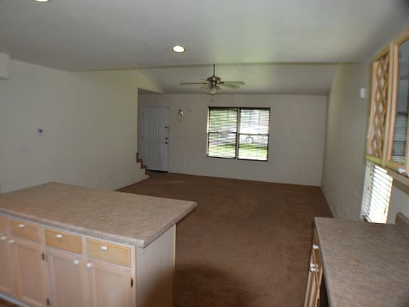 Kitchen/Living room 2