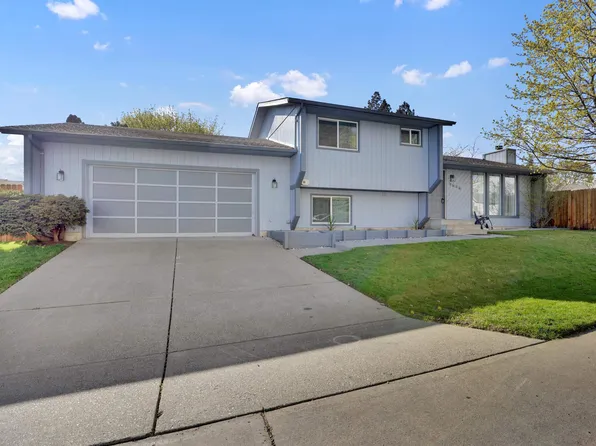 7515 N Wilding Dr, Spokane, WA 99208