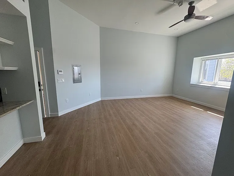 MAIN STREET TIMES LLC - 319 MAIN STREET APARTMENTS — Photo 10