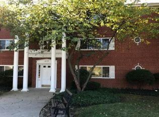 417 W Miner St APT 9, Arlington Heights, IL 60005