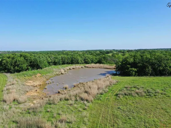 Highway 148 S, Henrietta, TX 76365