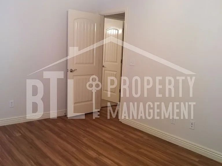 143 Proverbs Ct — Photo 5