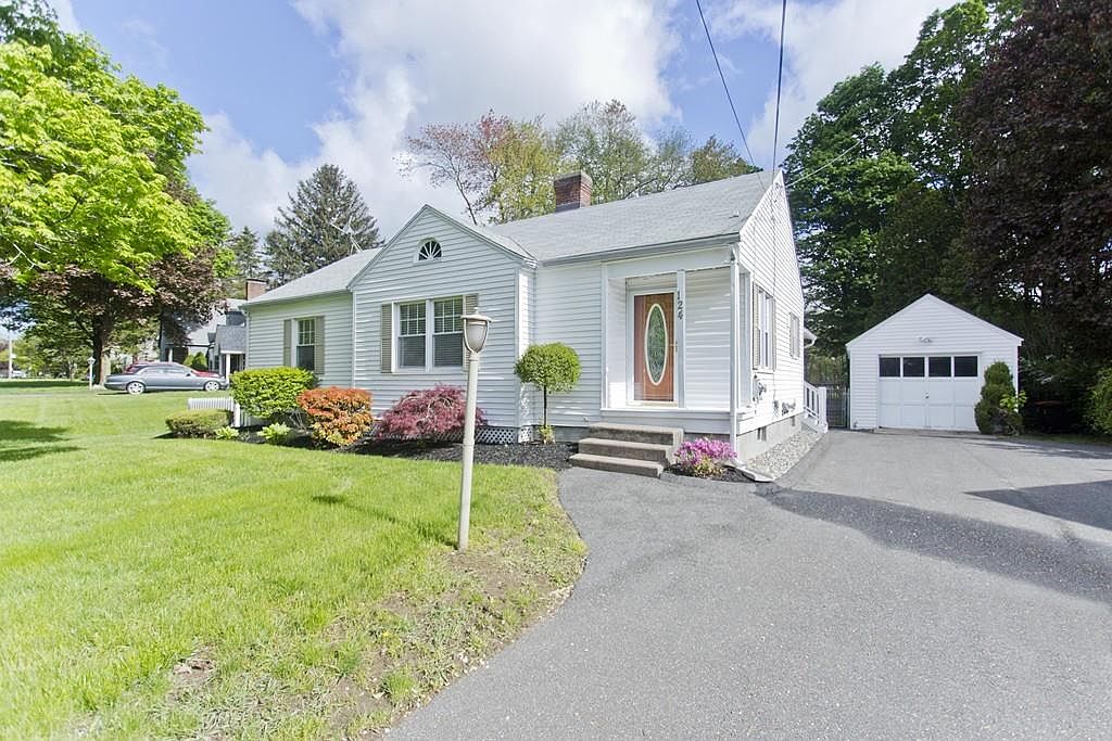 124 Mill St, Agawam, MA 01001 | Zillow