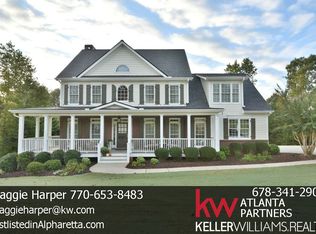 9045 Forest Path Dr, Gainesville, GA 30506