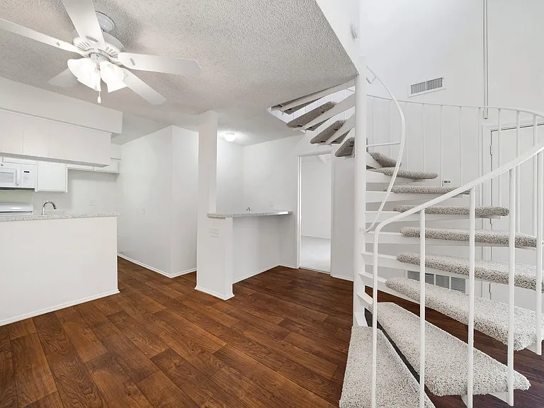 The Terrace Apartments — Photo 52