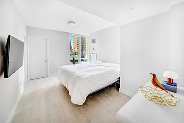 Rented by Hooli Homes New York Inc