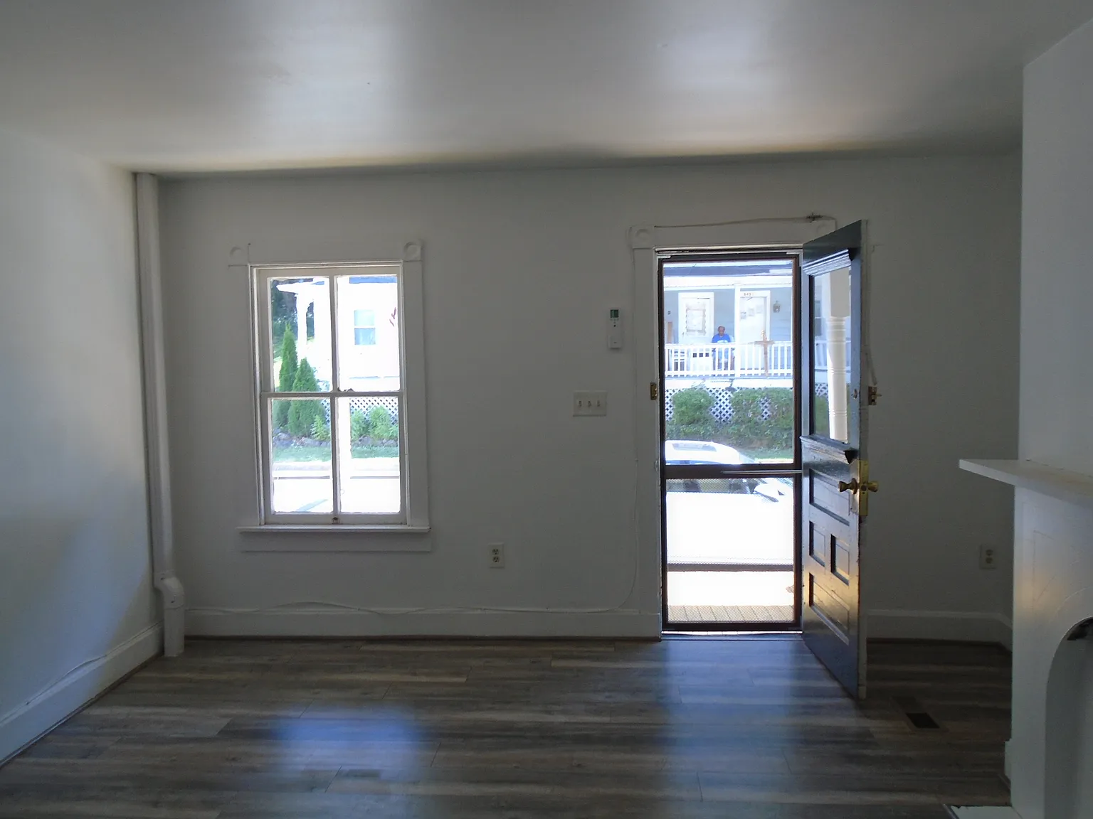 2 bedroom 1 bath townhome in Ellicott City. — Photo 4