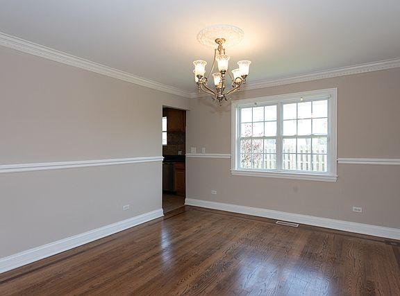 4th image of 38313 Imperial Ln