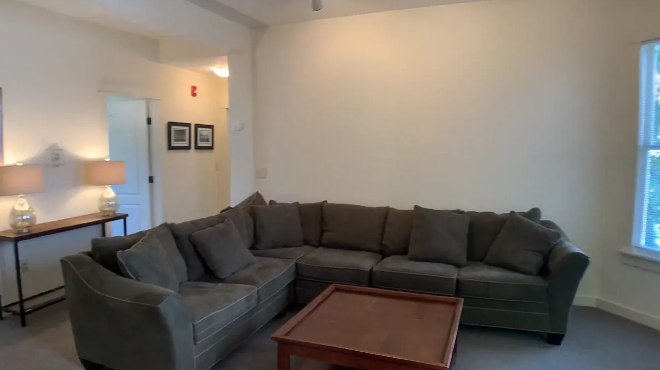 103 Highland Place - 1 — Photo 2