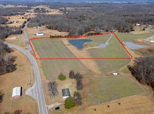 20725 Pleasant Valley Rd, Creal Springs, IL 62922