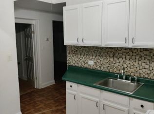 5761 N Ridge Ave #2, Chicago, IL 60660