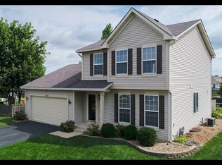 2162 Kathleen Cir, Montgomery, IL 60538