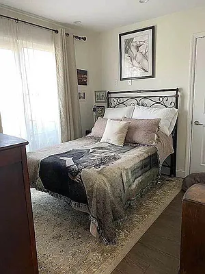 Rented by Voro, LLC | media 4