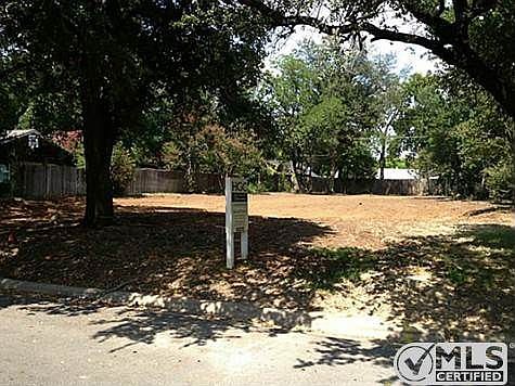 2nd image of 604 Edgefield Rd