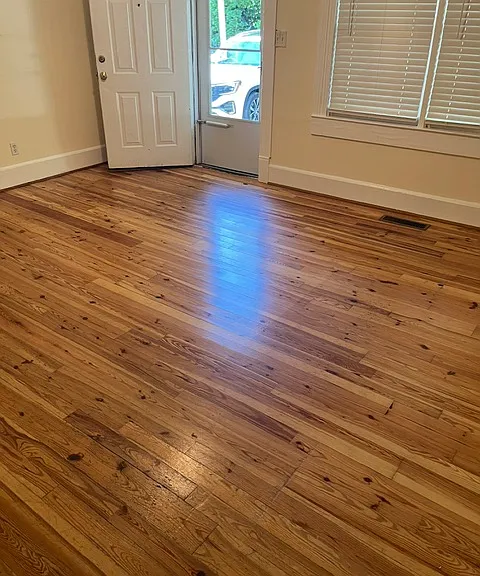 2170 Thompson Ave — Photo 6