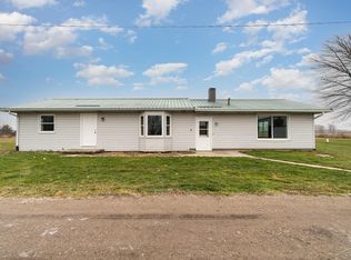 17295 Geddes Rd, Hemlock, MI 48626