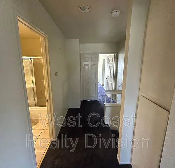 7049 Arlington Pl — Photo 21