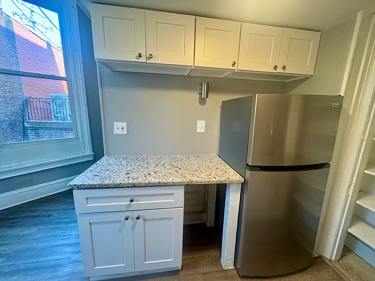 706 Saint Paul St #4 — Photo 3