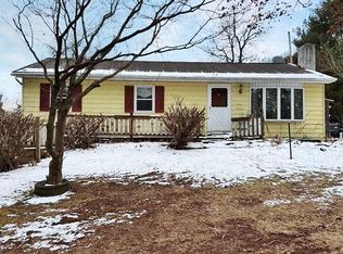 420 Buchert Rd, Pottstown, PA 19464