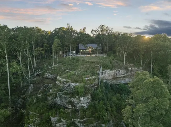 218 Buckeye Ln, Wilder, TN 38589
