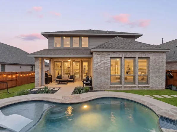 1873 Luna Street, New Braunfels, TX 78132