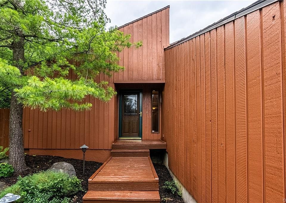1st image of 3184 Pepperwood Bnd