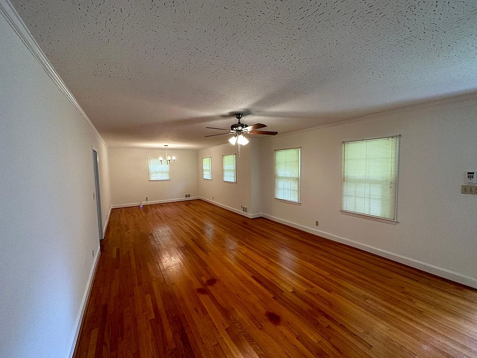 275 Lester Rd, Lawrenceville, GA 30044 Zillow