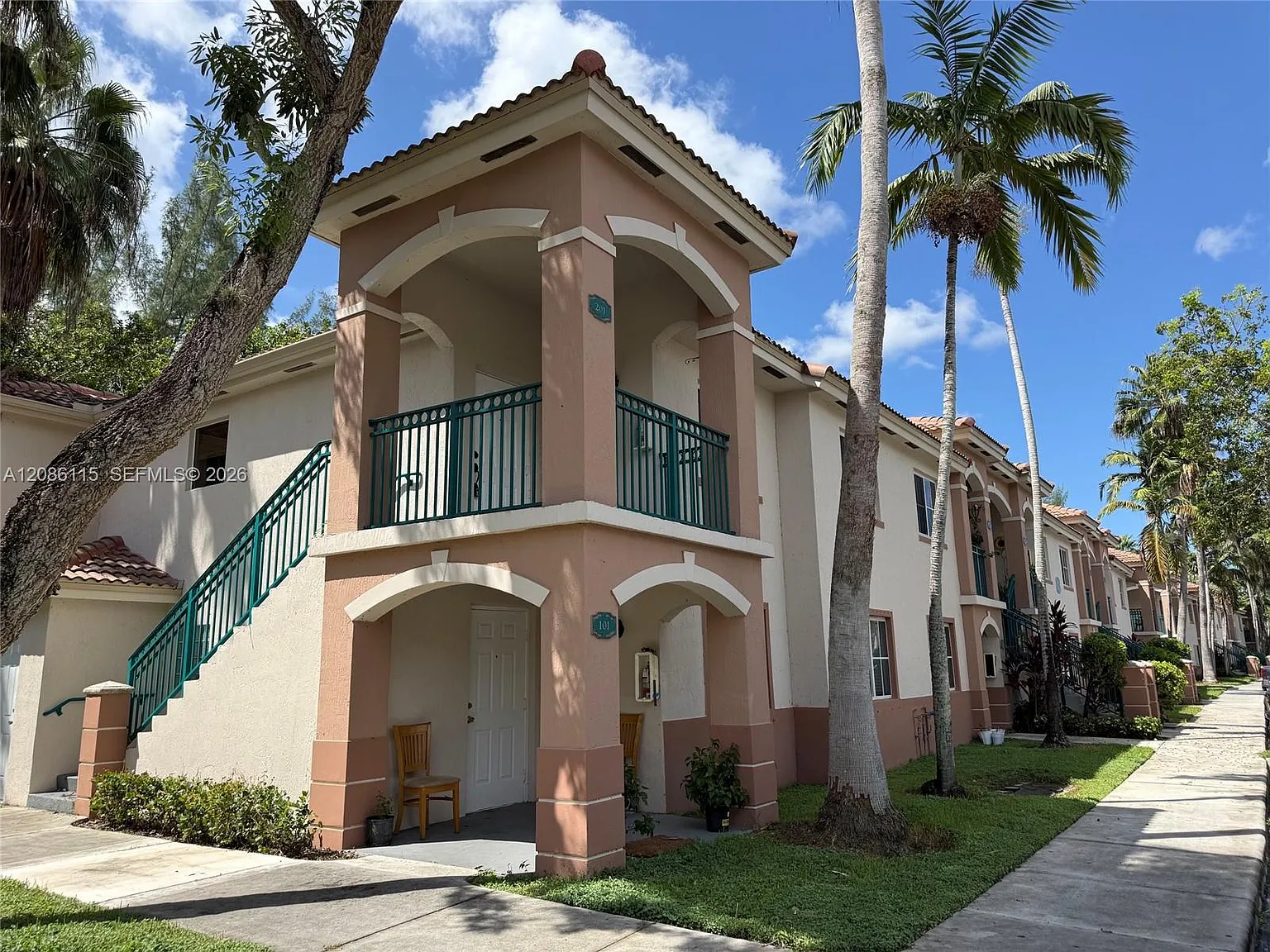 Venetia Gardens South Con — Photo 1
