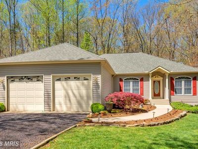 1101 Eastover Pkwy, Locust Grove, VA, 22508