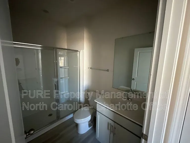 128 Sycamore Springs Dr — Photo 13