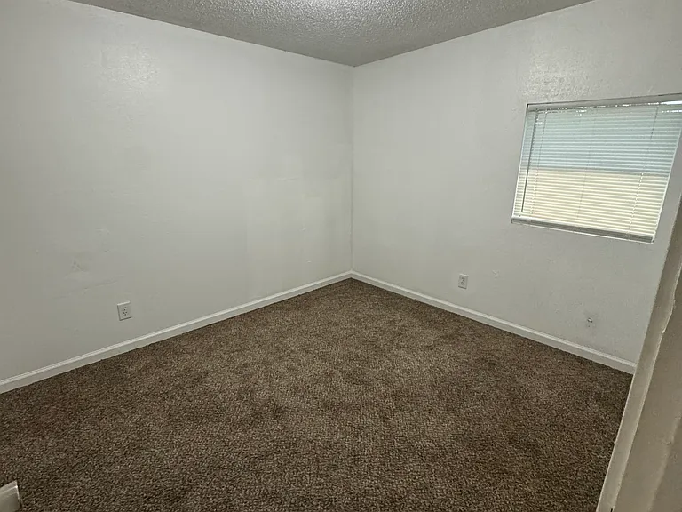 5318 Lower Mission Valley Rd — Photo 8