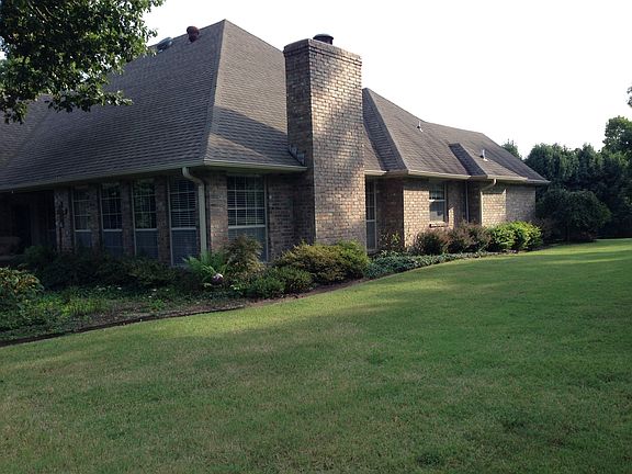 3rd image of 12000 Red Oak Dr #2055