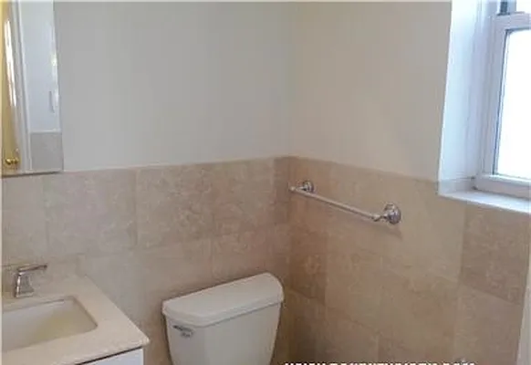 Rented by DYNY Inc | media 16