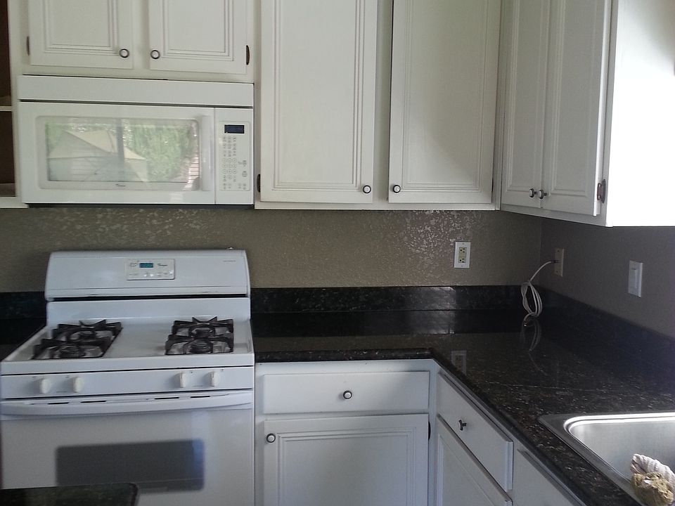 1st image of 1067 Klemeyer Cir