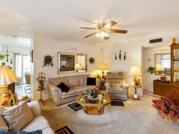 4th image of 1254 E GLADE Avenue