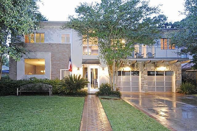 1st image of 419 E Cowan Dr