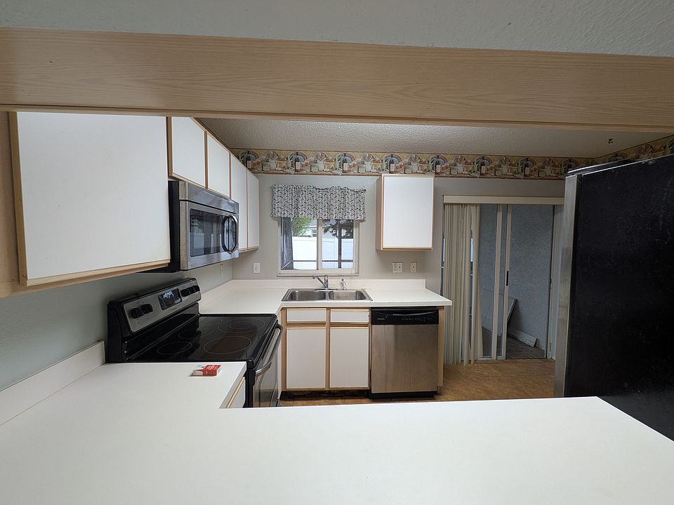 Kitchen view1