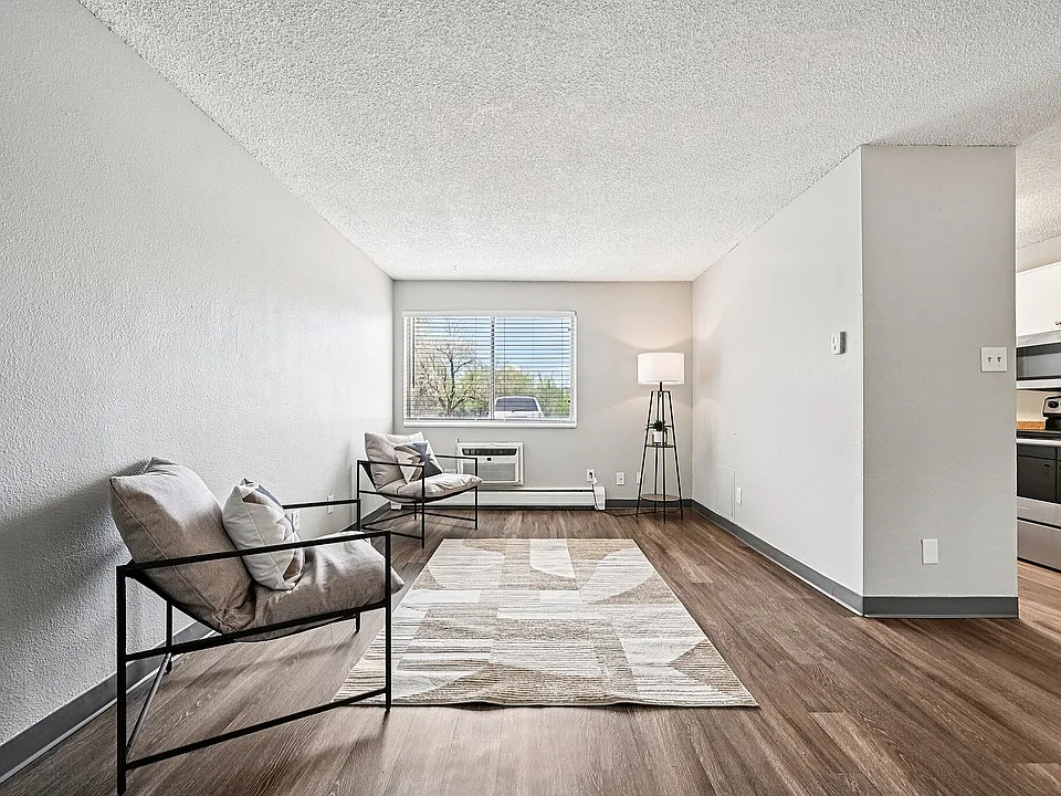 Saint Clair Apartments