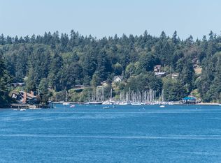 22901 Kingsbury Rd SW, Vashon, WA 98070