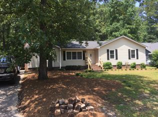 105 E Baywood Ln, Greenville, NC 27834