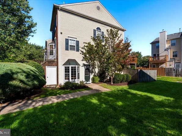 2081 Pawlet Dr, Crofton, MD 21114