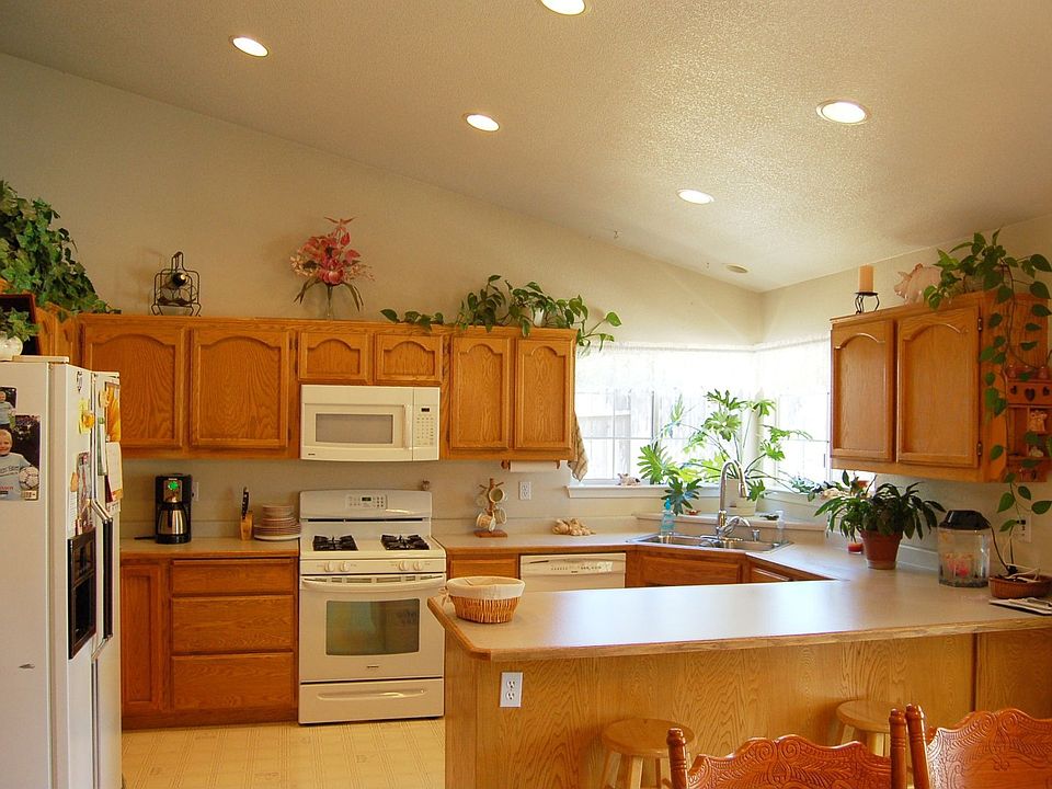 2nd image of 11519 Amir Ct
