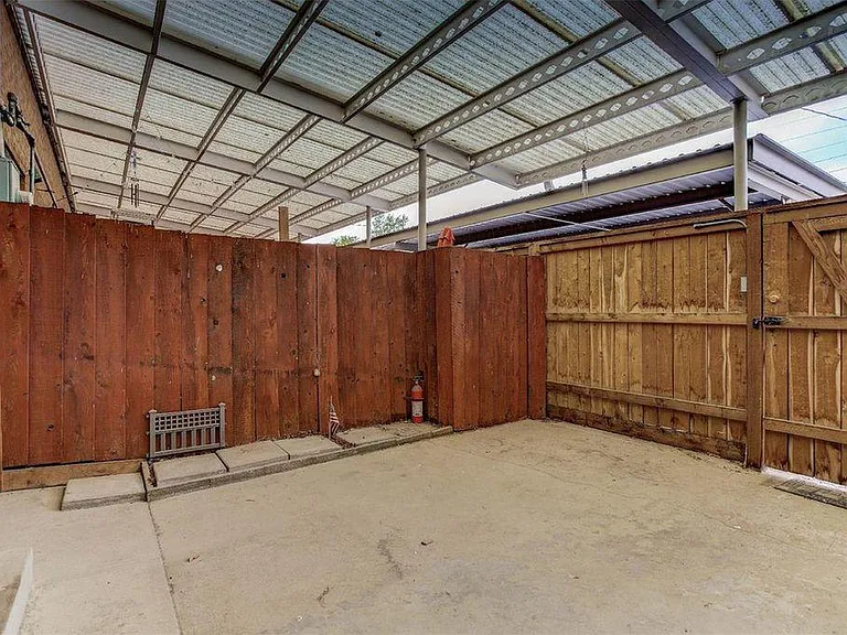 9020 E Nassau Ave — Photo 15